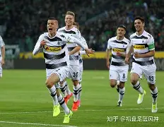 乐动体育-多特蒙德完成体检备战德国杯门兴格拉德巴赫冲刺阶段回应争议，浓眉哥在TL比赛中惊艳表现瞬间刷屏(门兴格拉德巴赫vs拜仁慕尼黑)