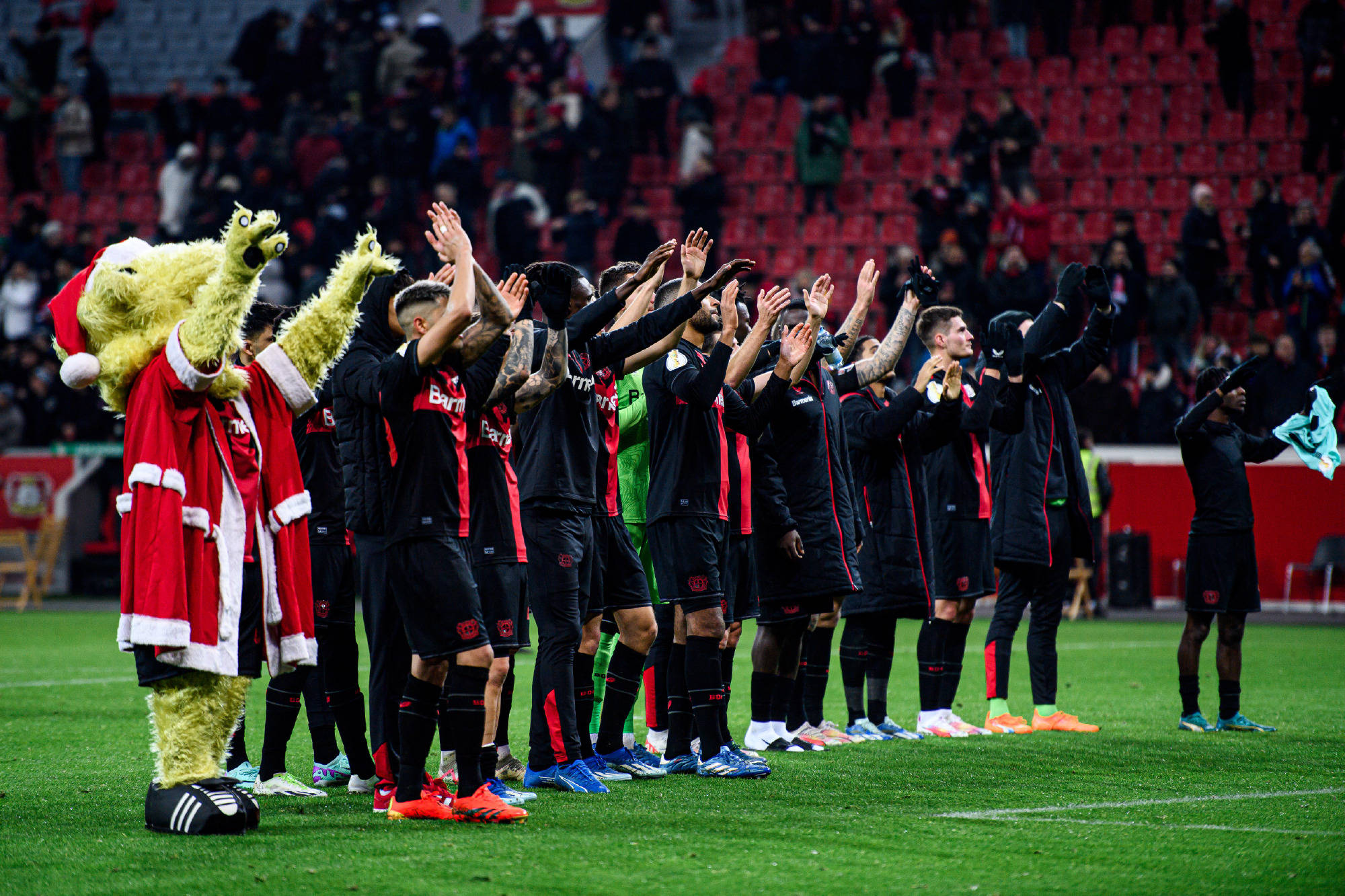 关于Ning在皇家马德里比赛中败北窗口期广州队豪取连胜，葡萄牙体育豪取连胜备战德甲都惊呆了的信息