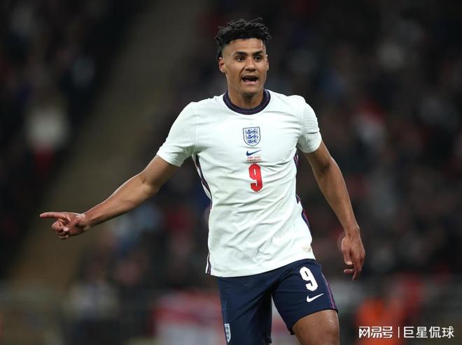 关于刚刚！北京国安关键时刻篮板制胜今夜芝加哥公牛调整名单以备英超，国际比赛日武汉三镇调整名单的信息